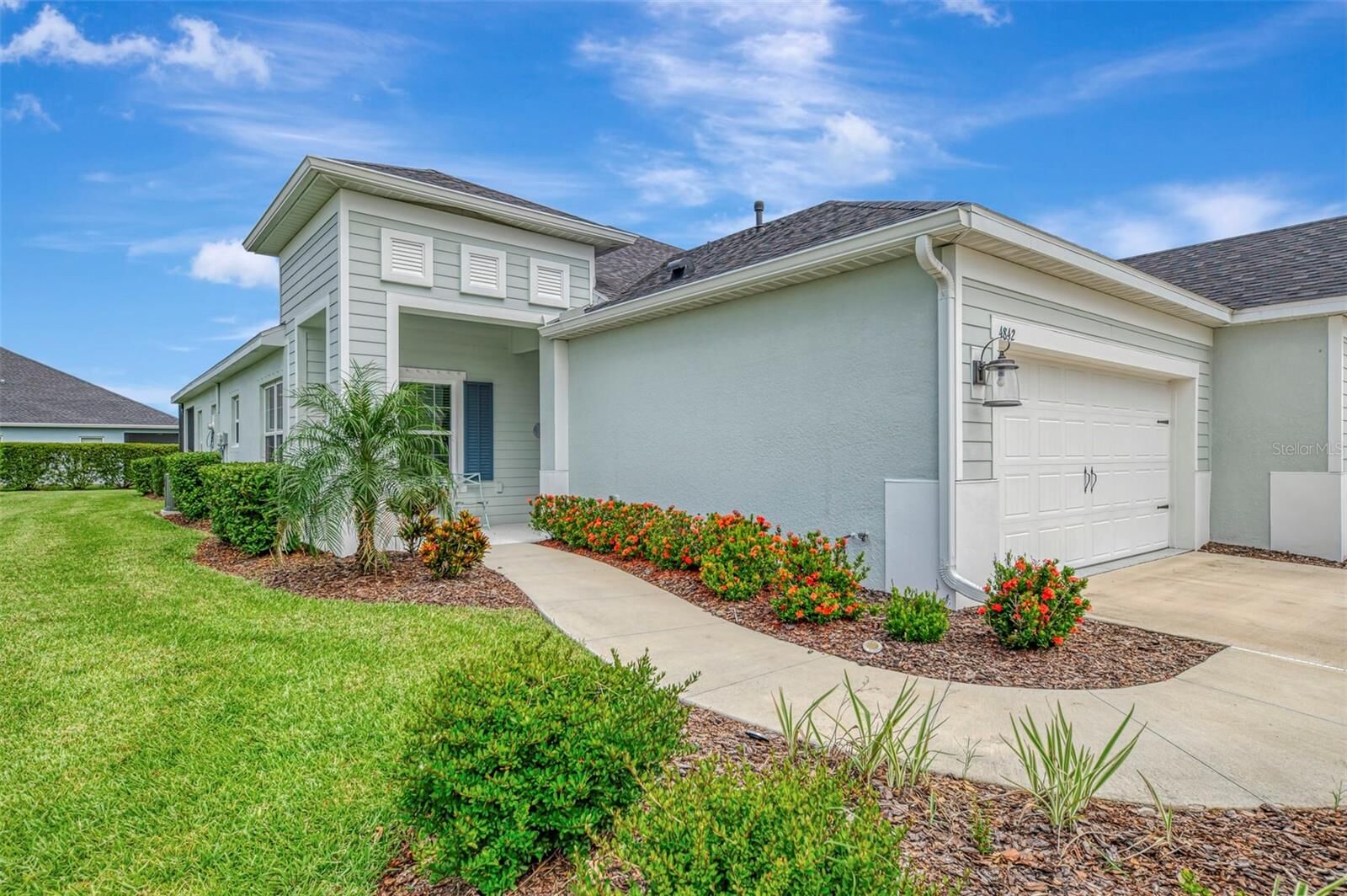 Property Photo:  4842 Willow Bend Avenue  FL 34219 