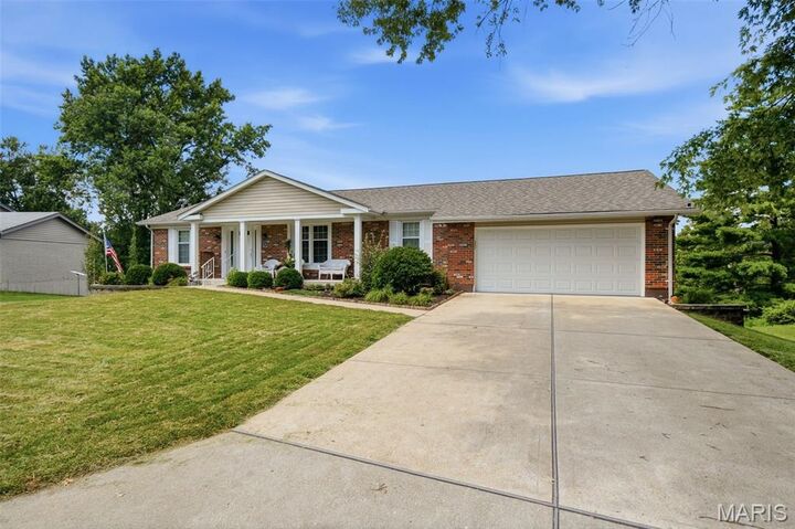 Property Photo:  273 Prince Towne Drive  MO 63141 