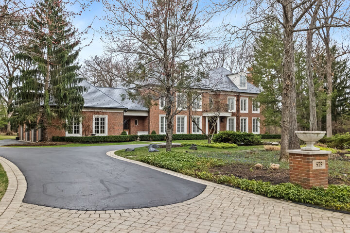 Property Photo: 575 Stable Lane IL 60045
