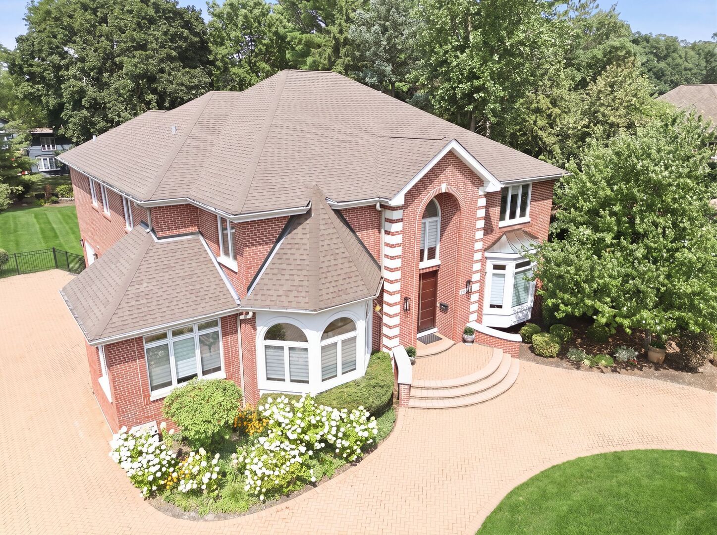 Property Photo: 1464 Tyrell Avenue IL 60068