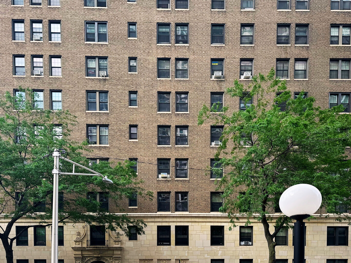 Property Photo:  6101 N Sheridan Road 14G  IL 60660 