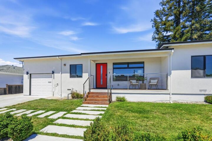 Property Photo:  233 Poinsettia Avenue  CA 94403 
