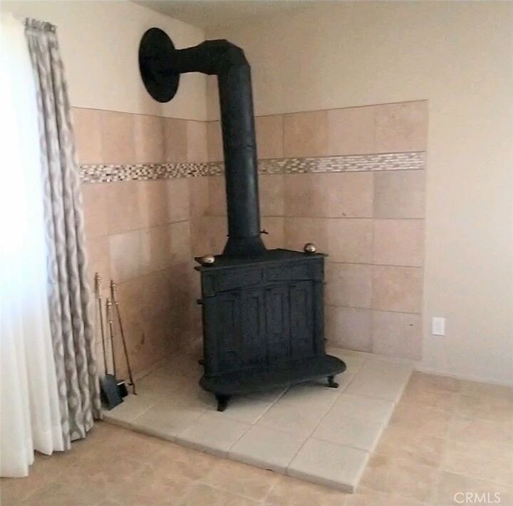 Property Photo:  2705 Oakhurst Avenue  CA 95422 