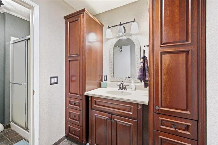 Property Photo: 5949 Rich Hill Drive CA 95662