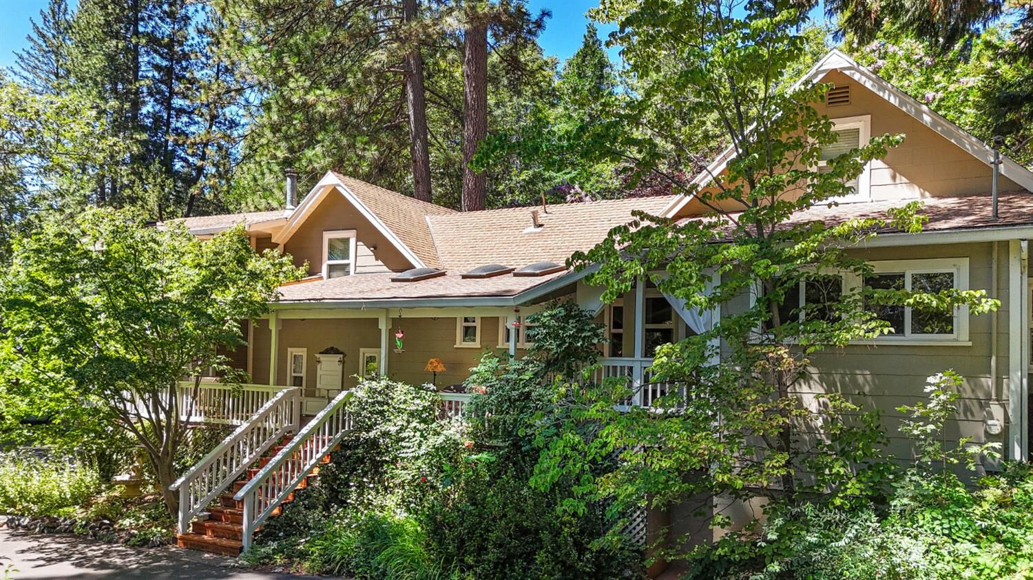 Property Photo: 13614 Wheeler Acres Road CA 95949