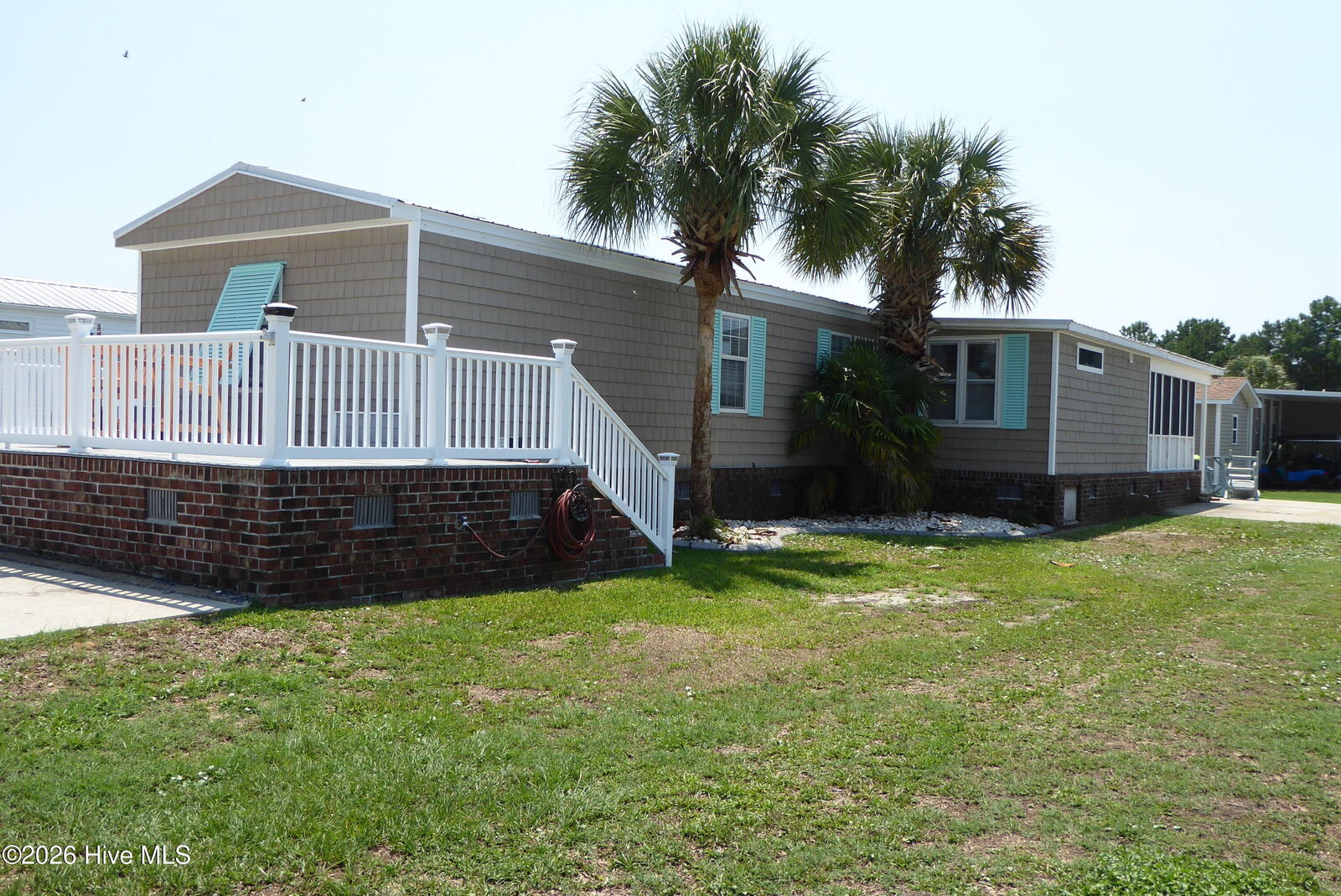 Property Photo: 419 Snow Goose Lane NC 28570