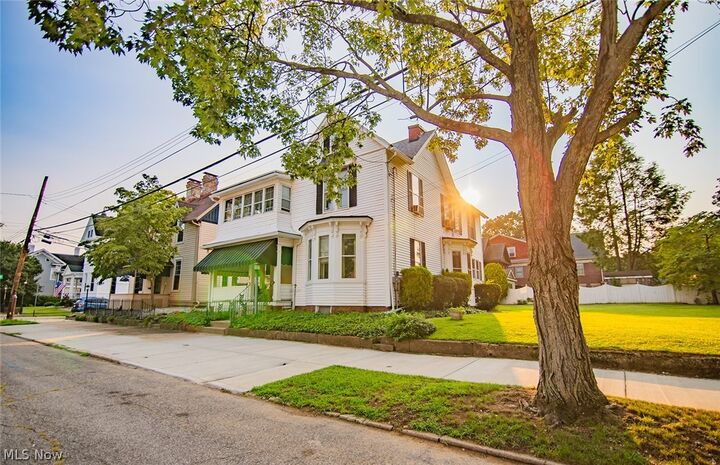 Property Photo:  1207 Juliana Street  WV 26101 