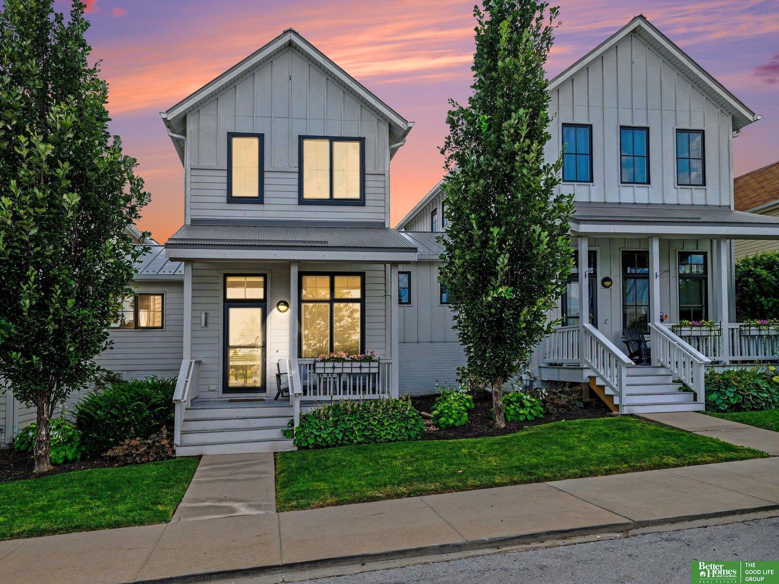 Property Photo:  717 Pacific Street  NE 68108 