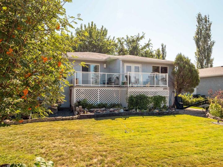 Property Photo: 2501 24 Street AB T1M 1G9