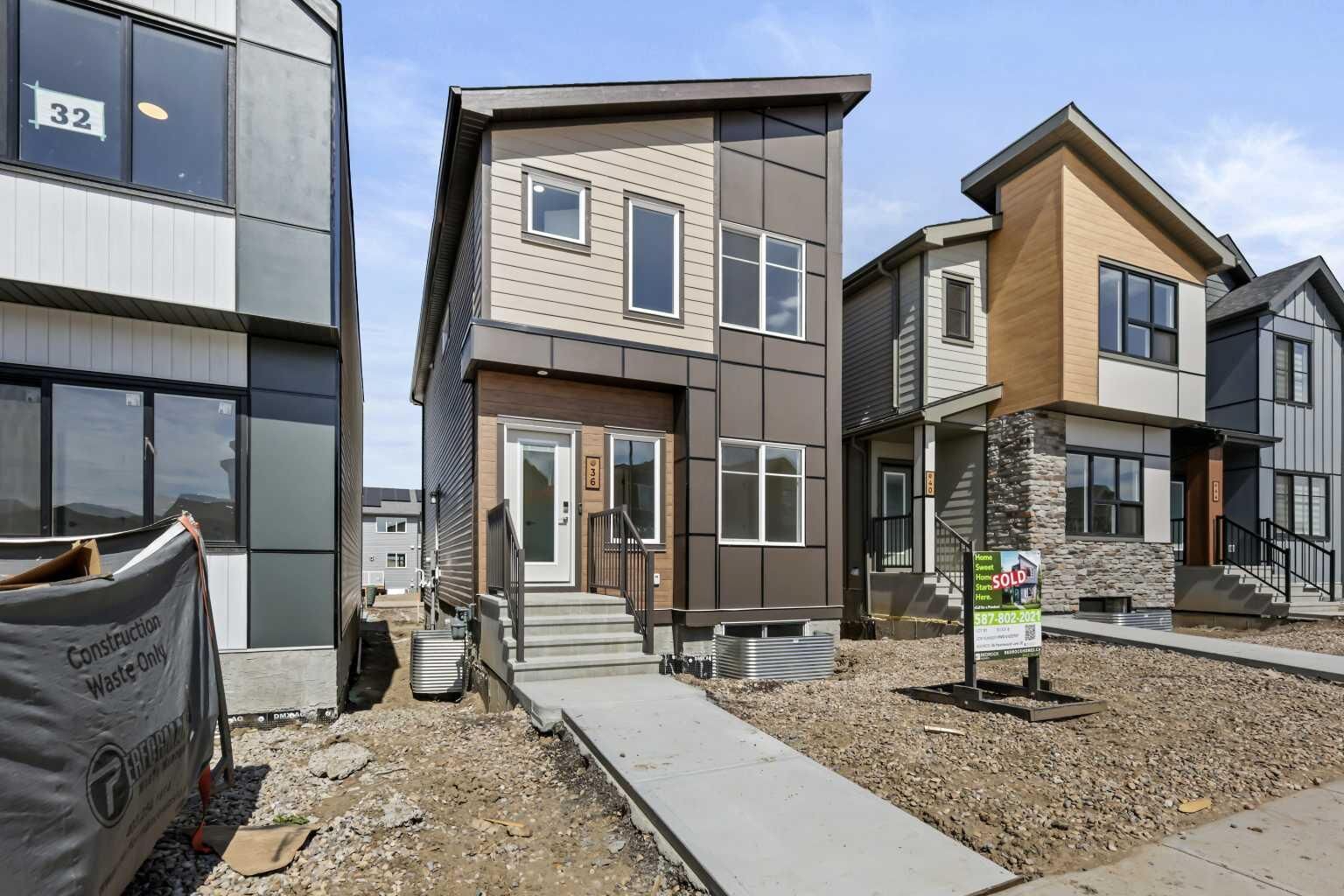 Property Photo: 36 Heartwood Lane SE AB T3S 0P9