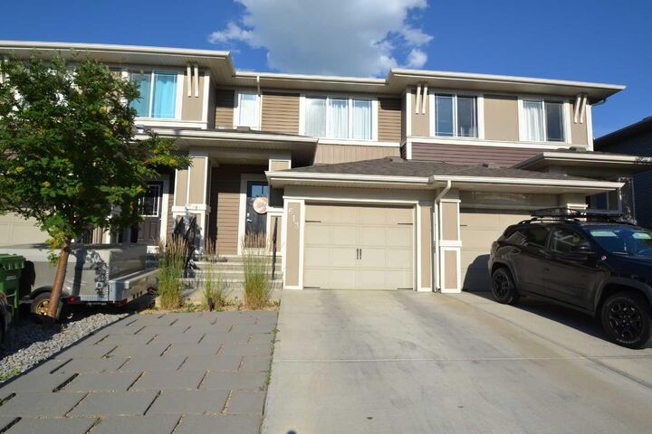 613 Hillcrest Road SW — photo 1
