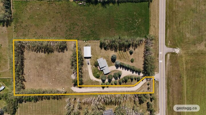 Property Photo: 263226 Range Road 293 AB T4A 0N3