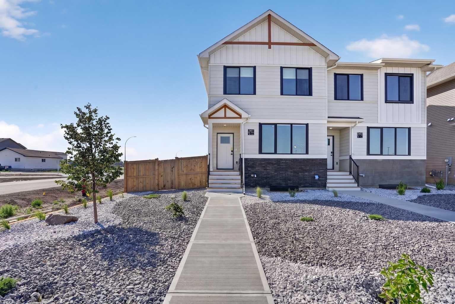 Property Photo: 2603 16 Avenue AB T1M 1J8