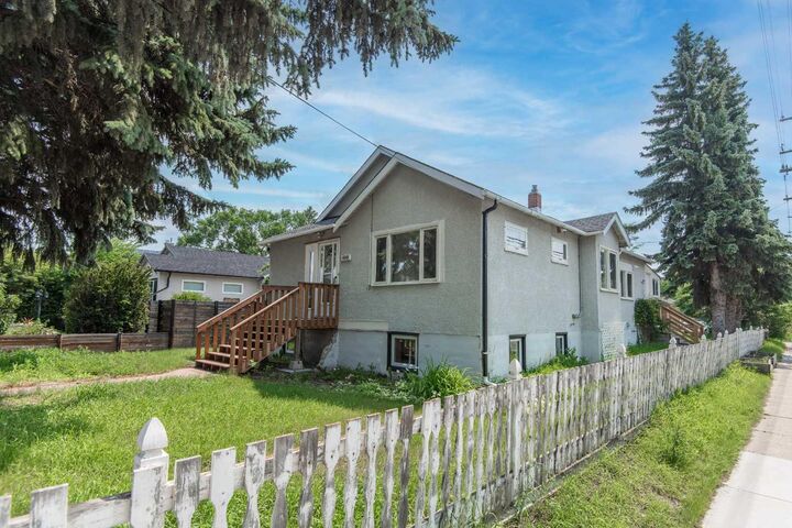 Property Photo: 4645 47 Street AB T4N 1P9