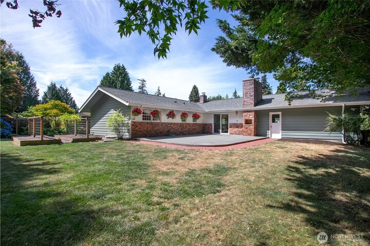 Property Photo:  1248  Kenoyer Drive  WA 98229 