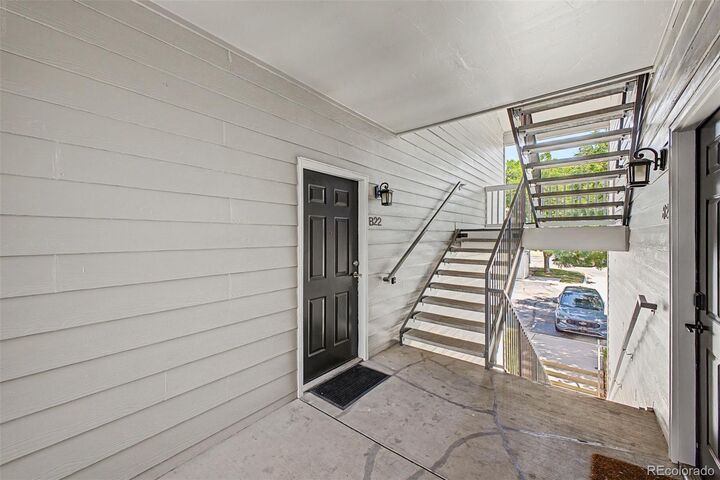 Property Photo:  6005 Castlegate Drive B22  CO 80108 