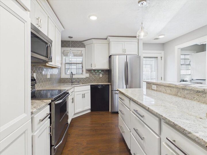 Property Photo:  5383 Mariners Cove Drive 405  WI 53704 