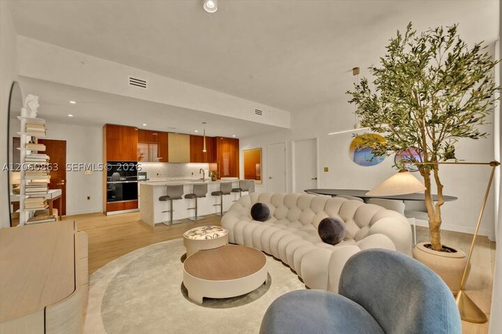 Property Photo: 2678 Tigertail Ave 313 FL 33133