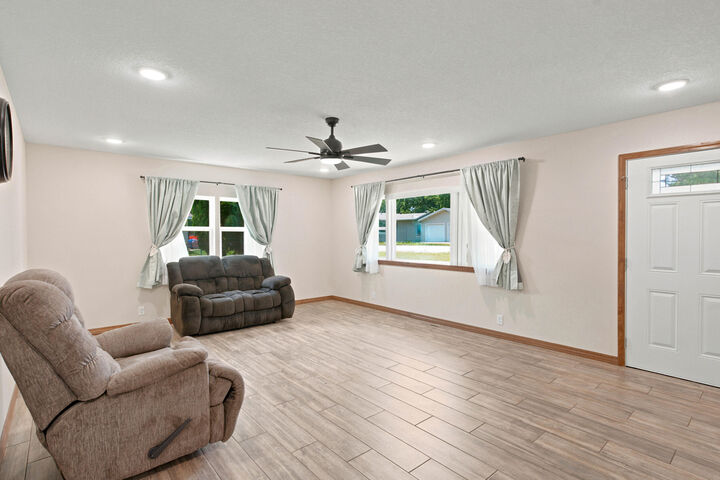 Property Photo: 1306 Porter Avenue MO 65605
