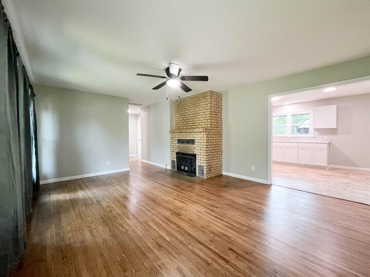 Property Photo:  420 Brewer Street  MO 65791 