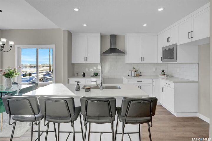 Property Photo: 770 Nazarali Union SK S7V 1X4