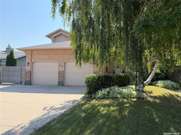 Property Photo:  116 Morrison Drive  SK S3N 4A6 
