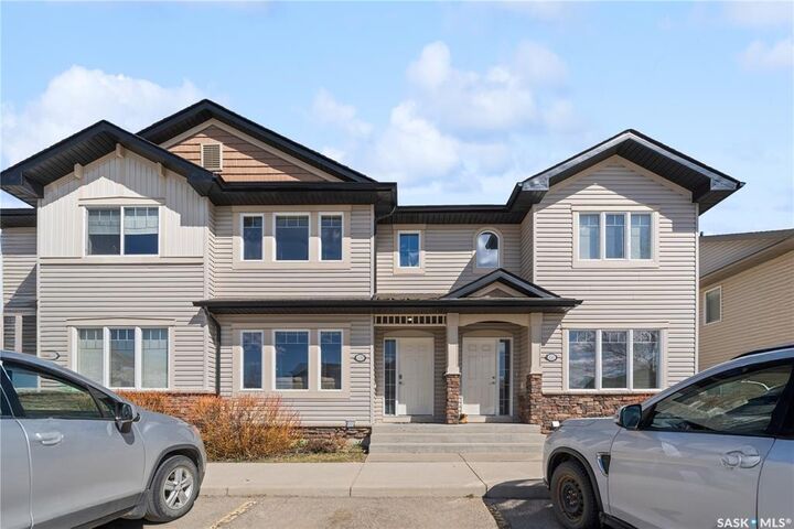303 Slimmon Place 420 — photo 1