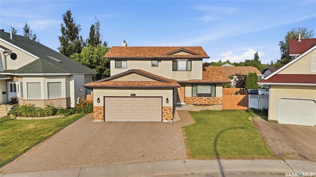 Property Photo: 6112 Brunskill Place SK S4T 7W7