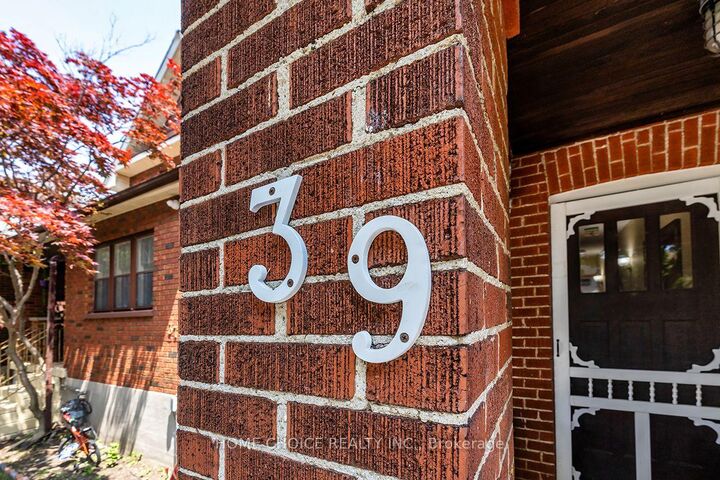 39 Burk Street — photo 1