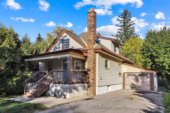 Property Photo:  153 Clarence Street  ON L4L 1L4 