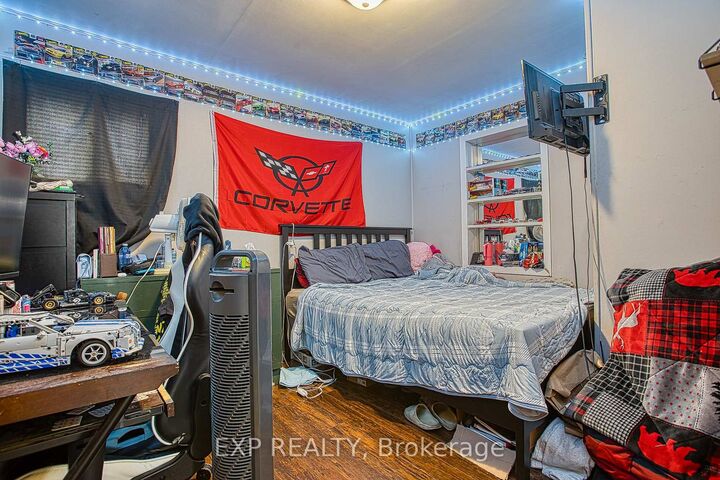 Property Photo: 139 Glassco Avenue N ON L8H 6A1