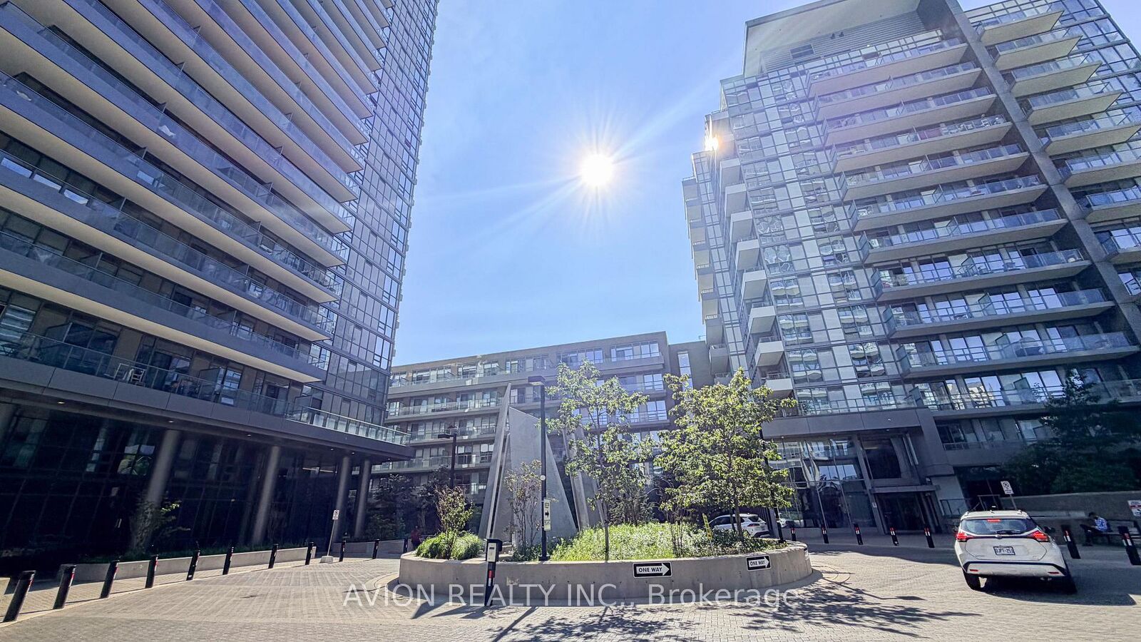 Property Photo:  56 Forest Manor Road 503  ON M2J 0E5 