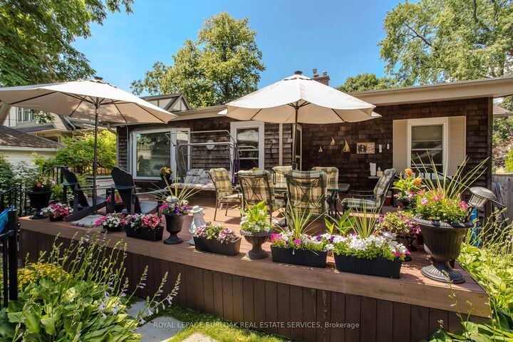 Property Photo: 569 Locust Street ON L7S 1V7