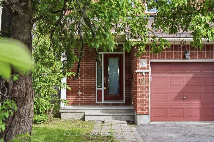 Property Photo: 121 Thornbury Crescent ON K2G 6J1