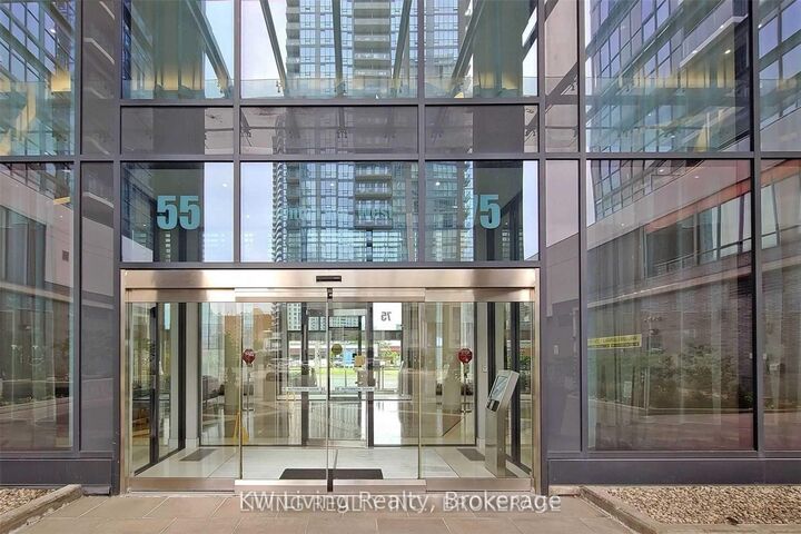 Property Photo: 75 Eglinton Avenue W 1807 ON L5R 0E5