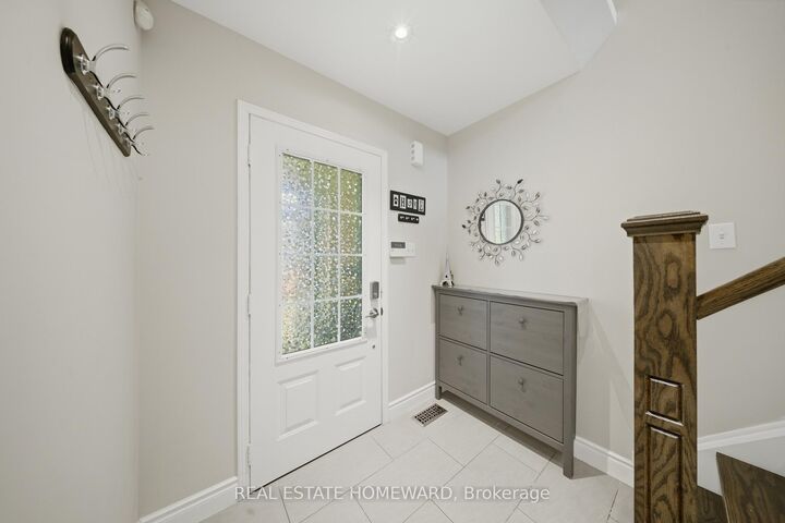 Property Photo: 5942 Delle Donne Drive ON L5M 7A2