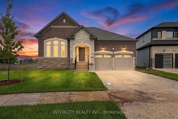 Property Photo: 38 Legacy Circle ON L9Z 0M5