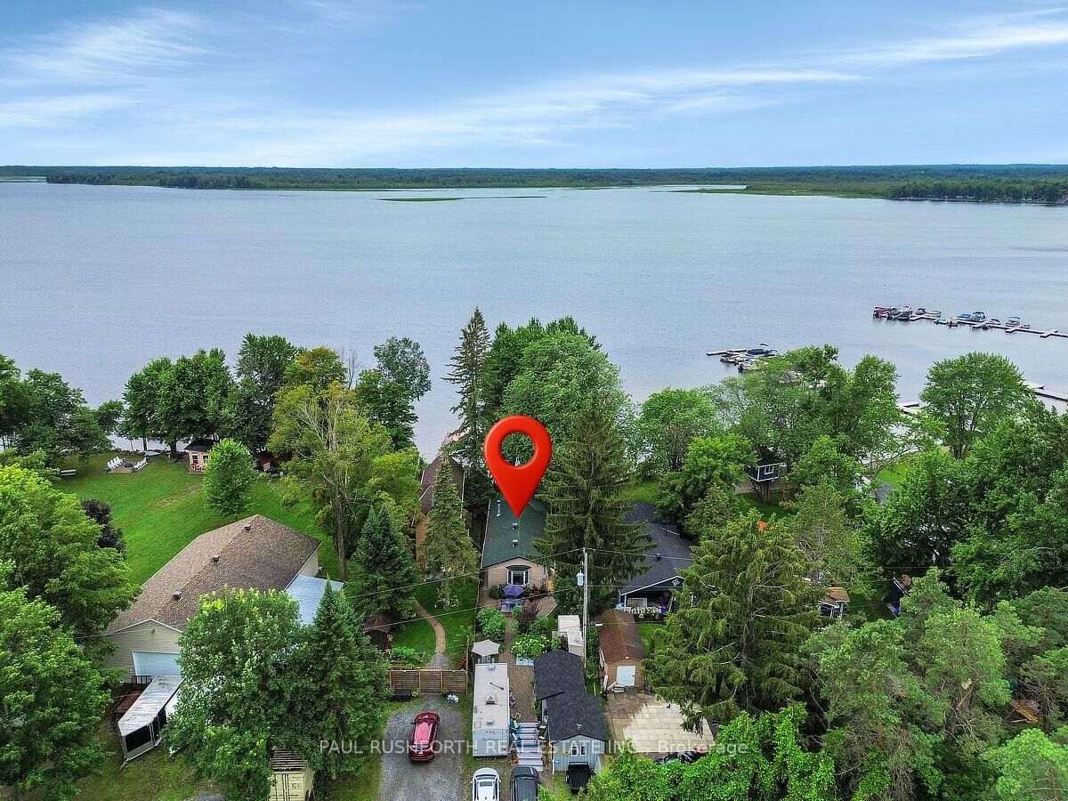 Property Photo:  172 Richards Lane  ON K7C 3P1 