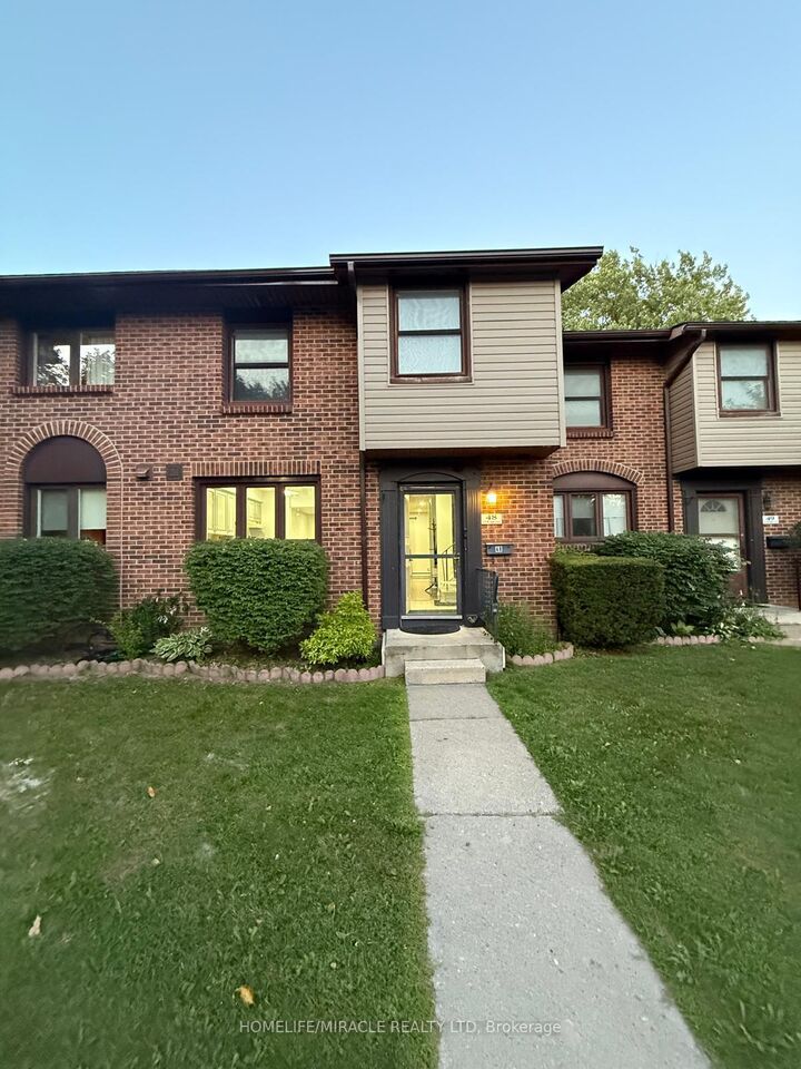 Property Photo: 115 Wright Crescent 48 ON K7L 4T8