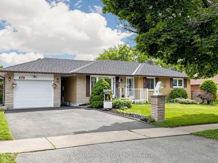 Property Photo: 470 Cromwell Avenue ON L1J 4V2