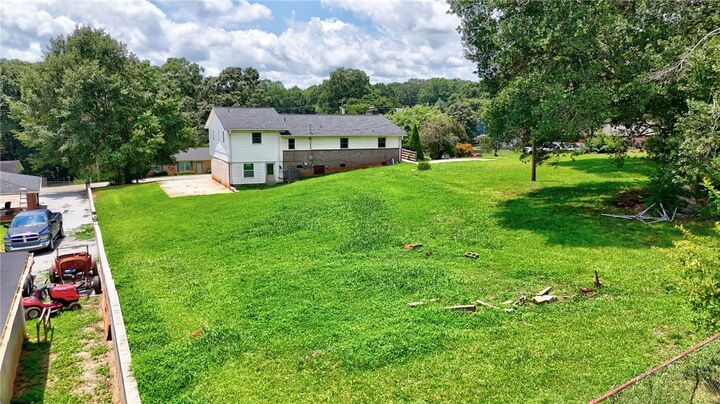 Property Photo:  317 Bentwood Road  SC 29673 