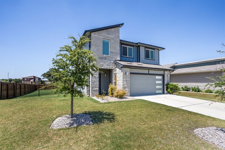 Property Photo: 2100 Tucker Lane TX 78754