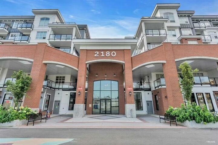 Property Photo: 2180 Kelly Avenue 4413 BC V3C 0L1