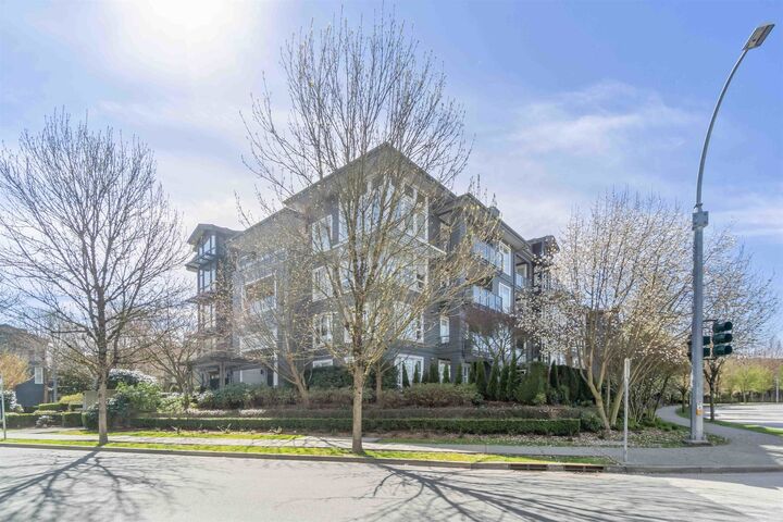 Property Photo: 550 Seaborne Place 109 BC V3B 0L3