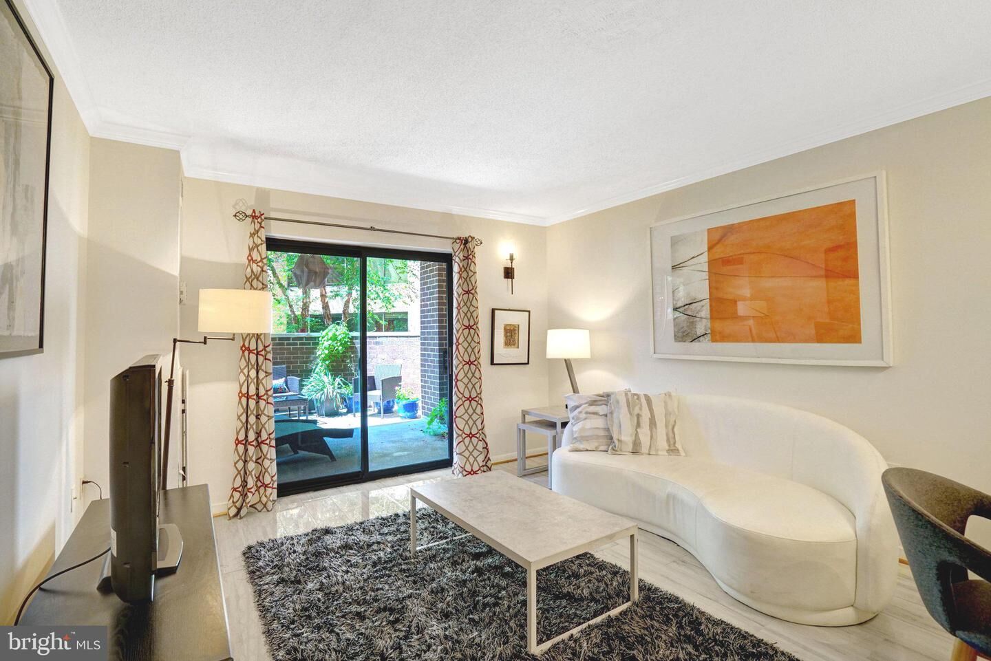 Property Photo: 2111 Wisconsin Avenue NW 108 DC 20007