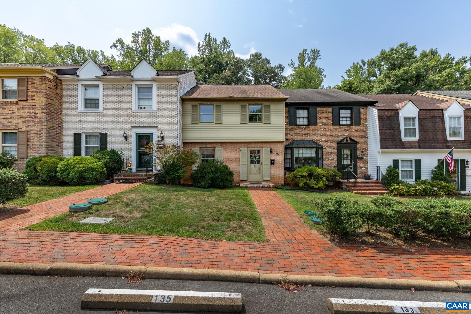 Property Photo:  135 Georgetown Green  VA 22901 