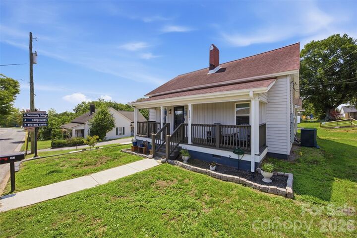 Property Photo:  112 Pine Street  NC 28152 