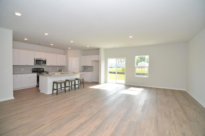 Property Photo:  333 Matuskovic Drive  SC 29414 