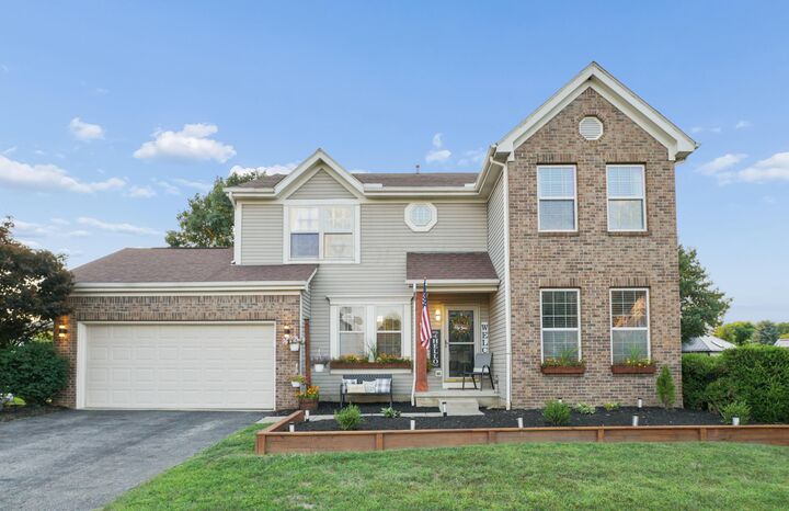 Property Photo: 1555 Pecan Place OH 43113