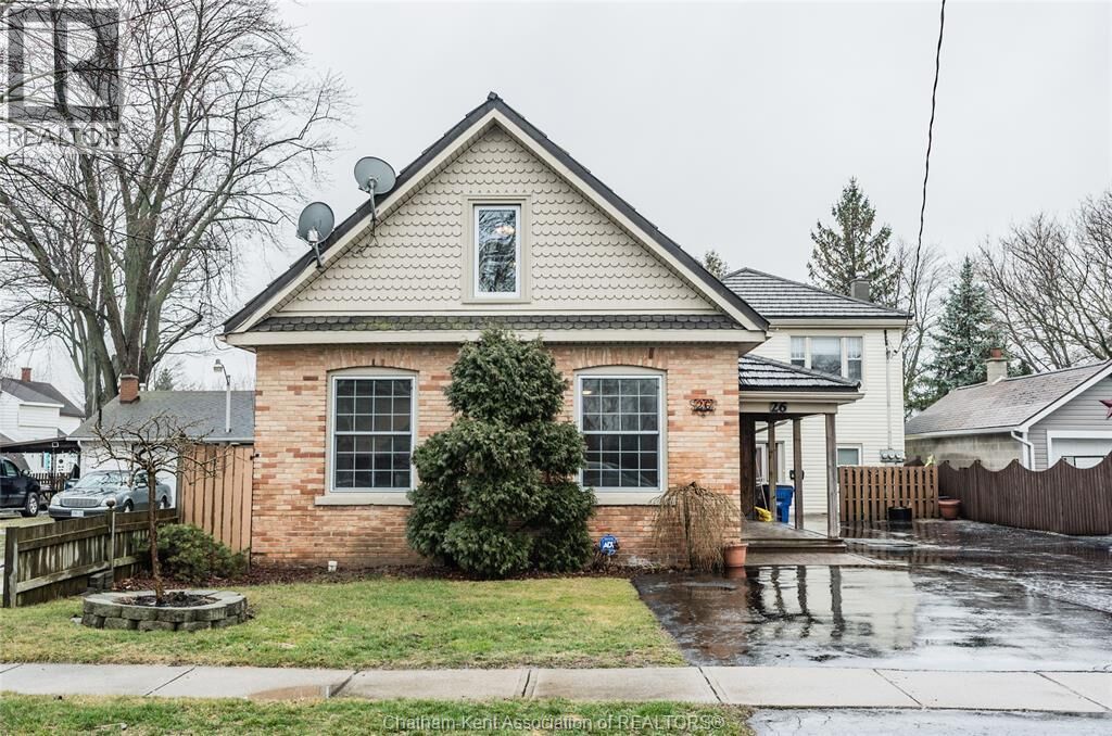 Property Photo: 26 Kendall Street ON N7M 2X5